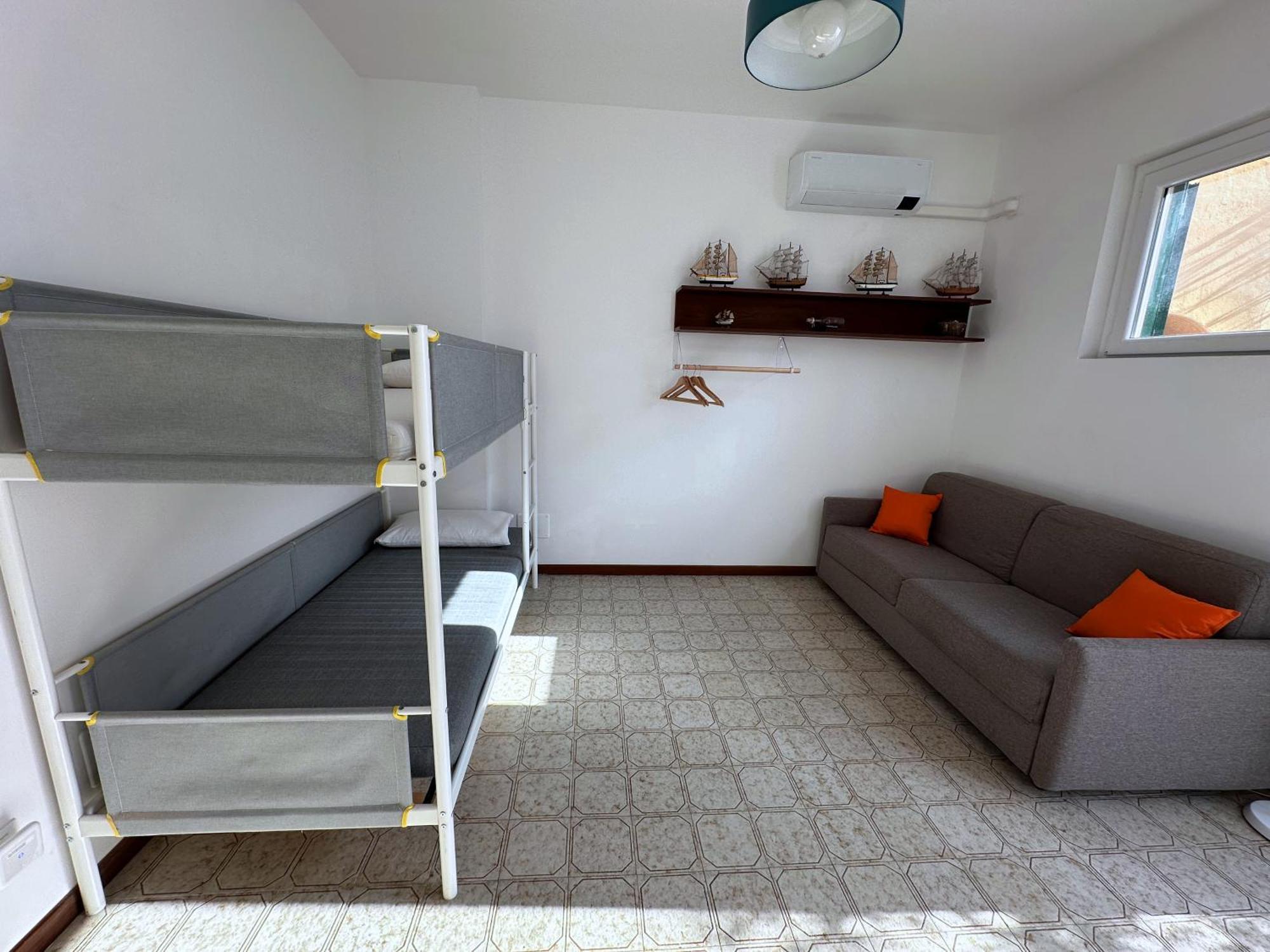 Terrace & Parking - Holiday Home Near Fegina Beach Monterosso al Mare Luaran gambar
