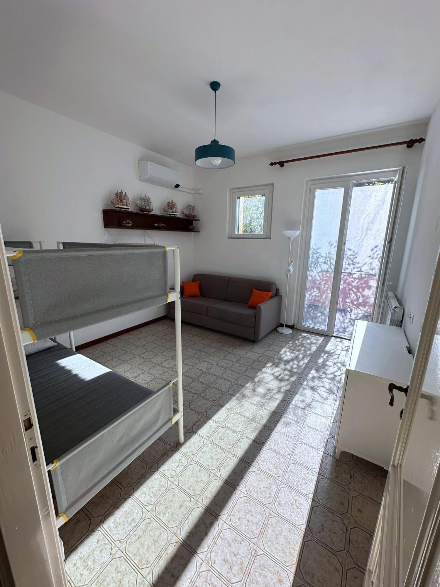 Terrace & Parking - Holiday Home Near Fegina Beach Monterosso al Mare Luaran gambar