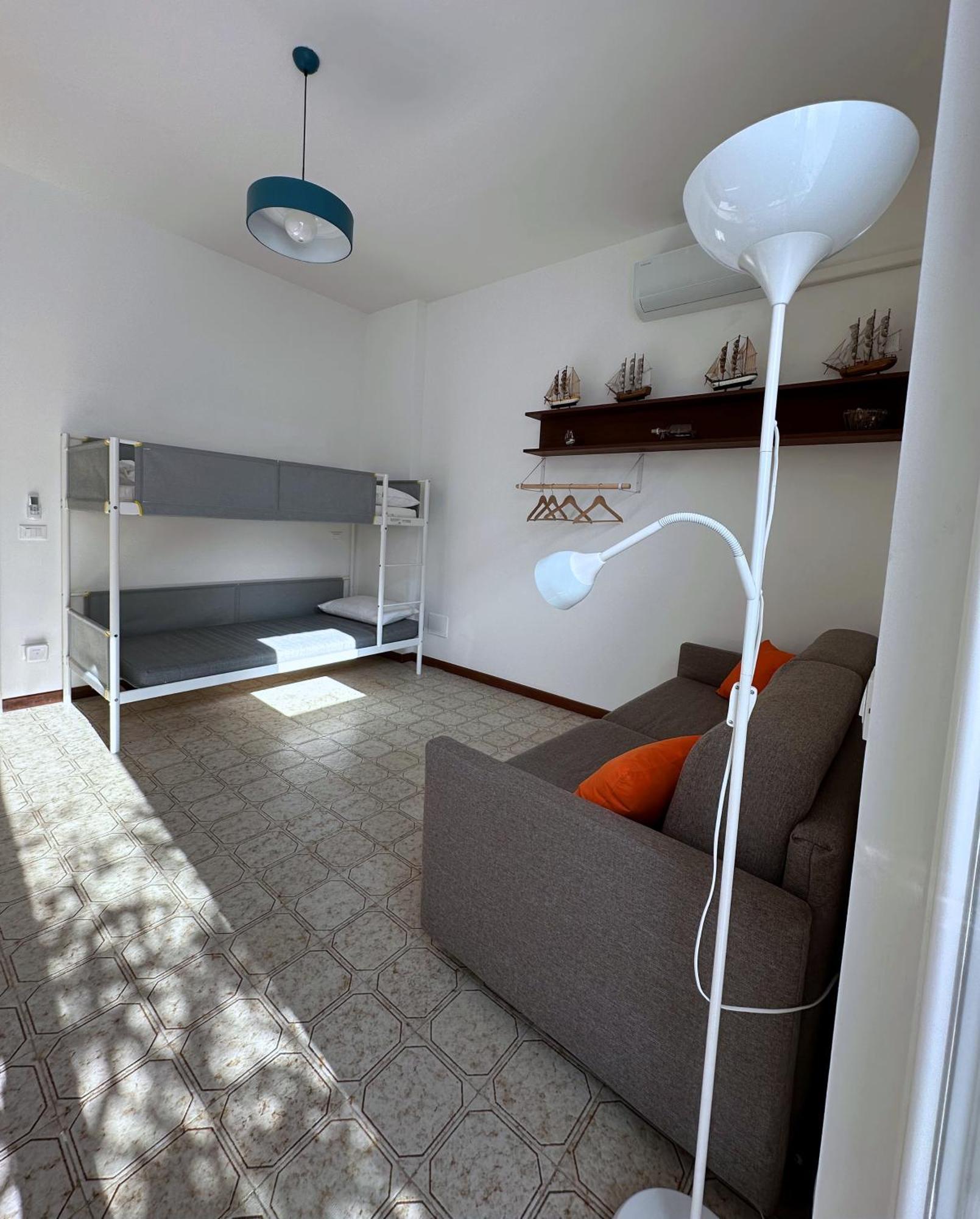 Terrace & Parking - Holiday Home Near Fegina Beach Monterosso al Mare Luaran gambar