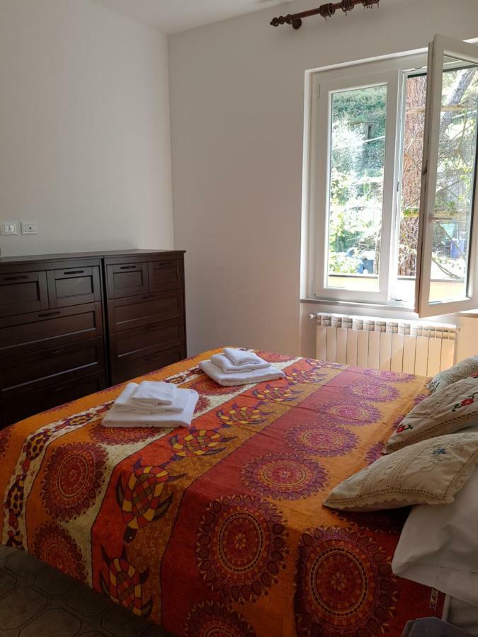 Terrace & Parking - Holiday Home Near Fegina Beach Monterosso al Mare Luaran gambar