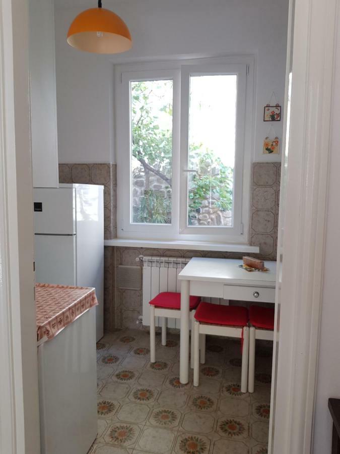Terrace & Parking - Holiday Home Near Fegina Beach Monterosso al Mare Luaran gambar