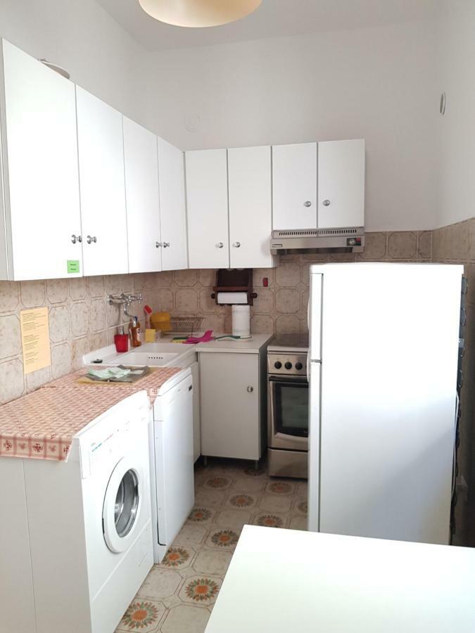 Terrace & Parking - Holiday Home Near Fegina Beach Monterosso al Mare Luaran gambar